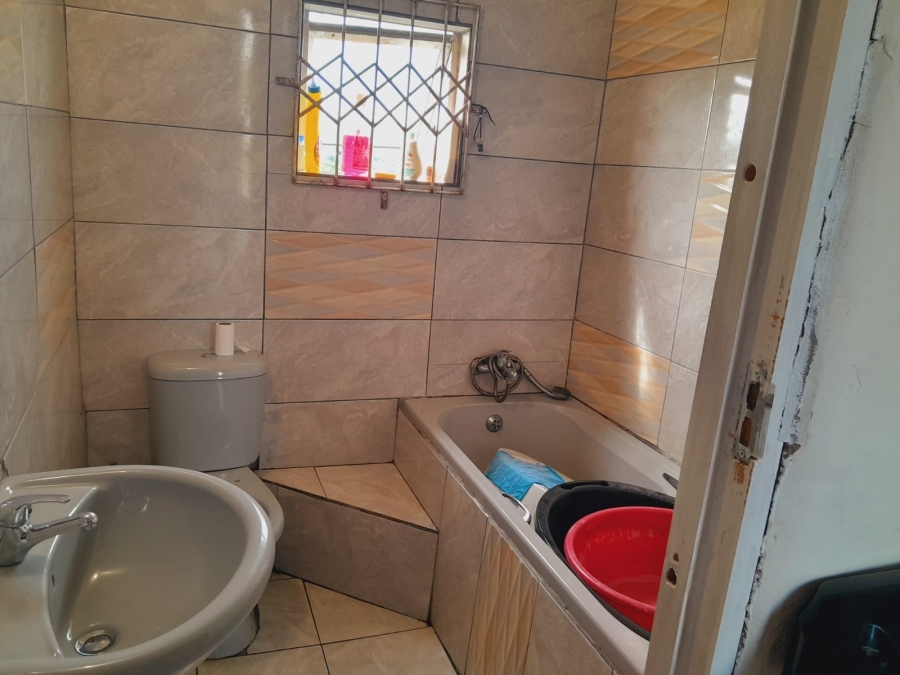 2 Bedroom Property for Sale in Mdantsane Eastern Cape